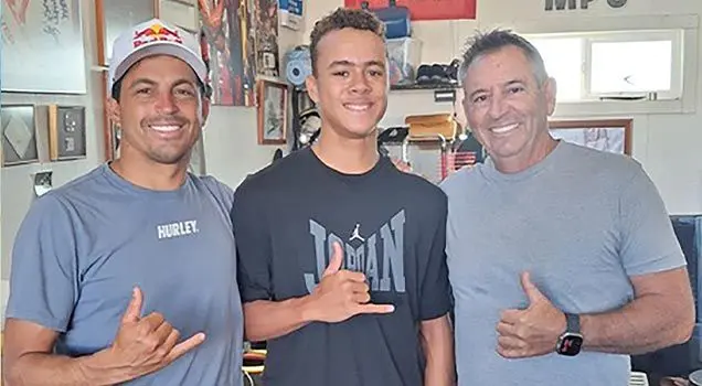 Muller trains with the best in Hawaii