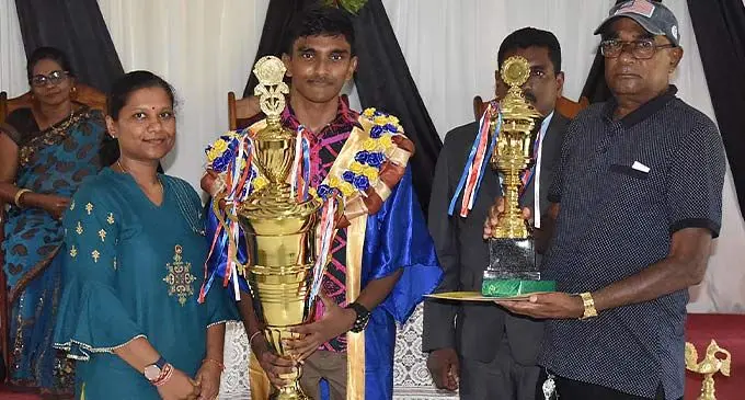 Front, from left: Vunimono High School annual prizegiving ceremony chief guest Ravita Devi Prasad, dux Nidhish Prakash and principal Bijen Singh.