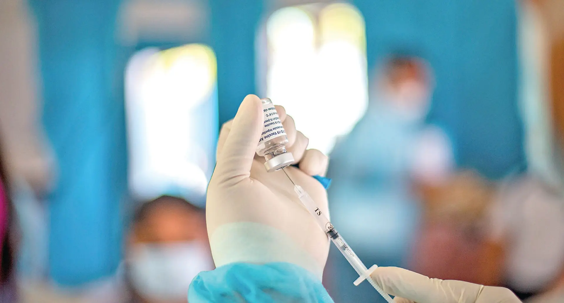 A COVID-19 vaccine.  Photo: Leon Lord