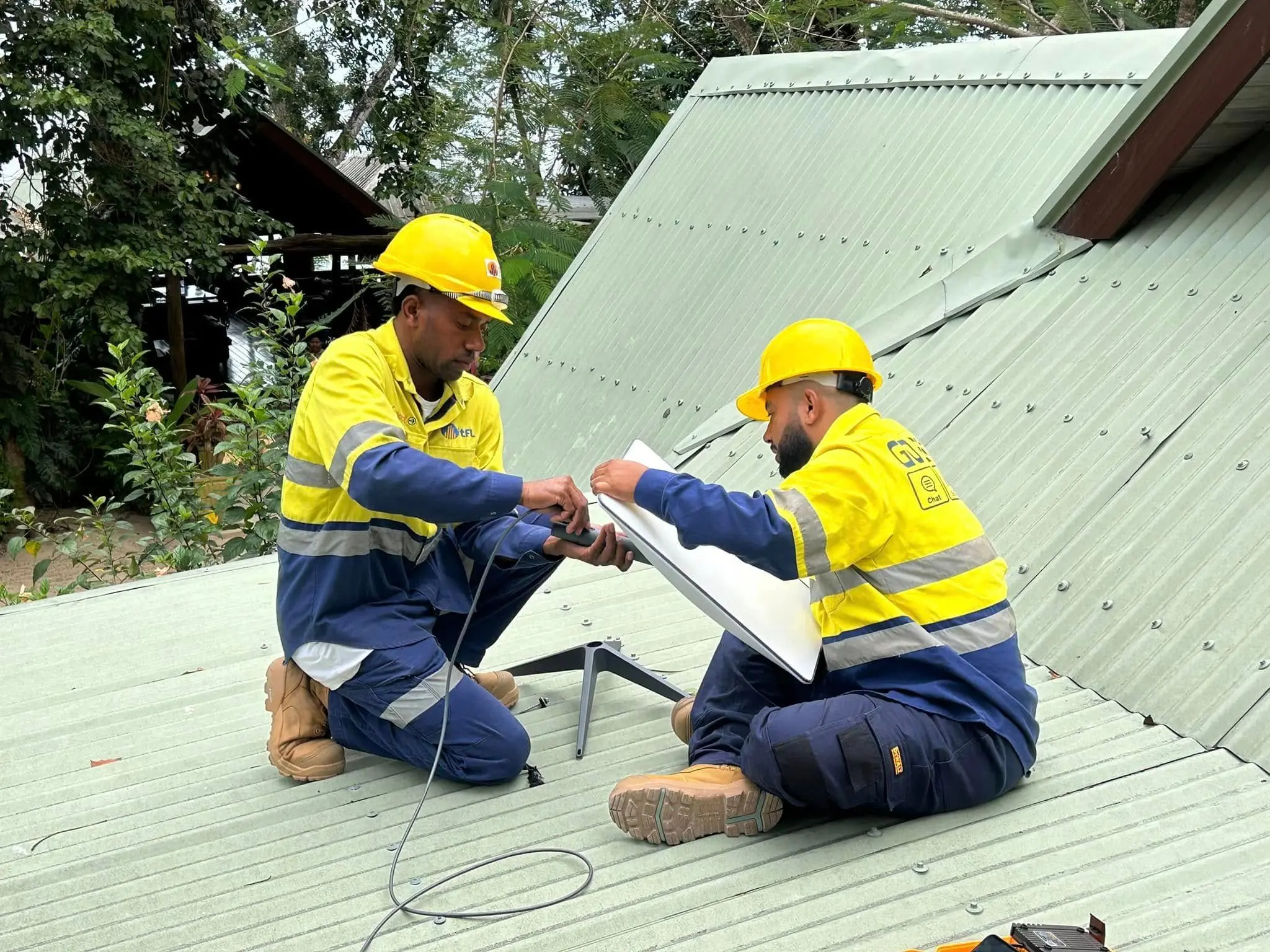 New contracts to expand internet access nationwide