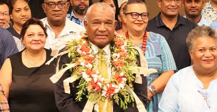 Minister for Fisheries, Kalaveti Ravu (garland), at the inaugural two-day symposium for the tuna industry.