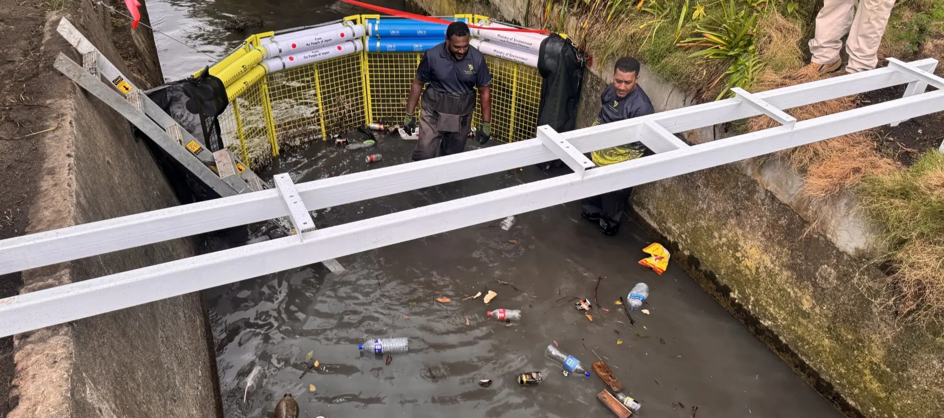 A Trashboom is a floating barrier stretched across a river or creek to capture rubbish – plastic bottles, packaging, diapers, e-waste, and household items before it flows into the ocean.