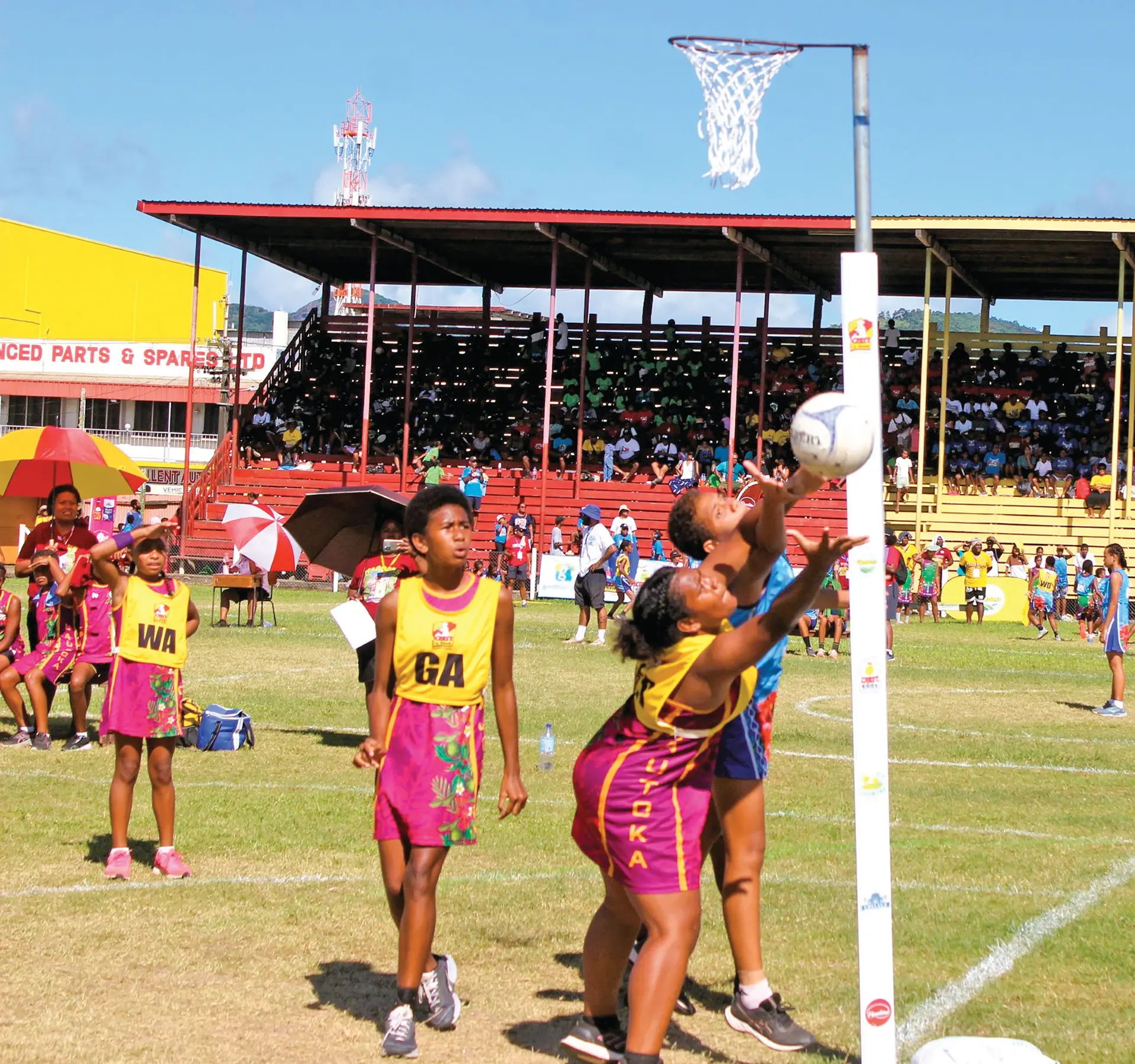 Lautoka Maroons girl’s Under-12 side on attack against Suva Orchids in the semi-finals during the Crest Fiji Primary Schools Netball tournament at Subrail Park, Labasa, on April 30, 2026.