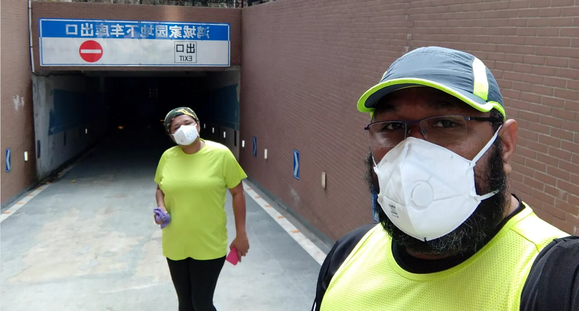 Eroni Duaibe with his wife Asi Turagavou Biyaukula in Wuhan