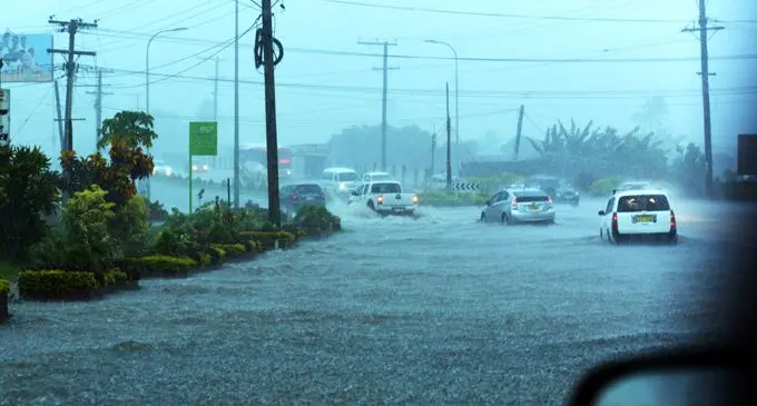 flash-flood-nasinu-01