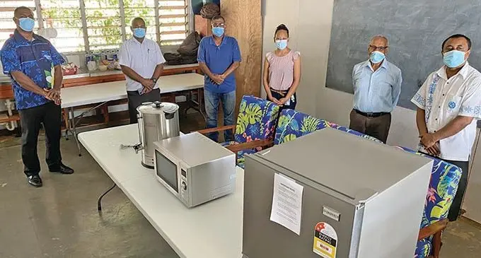 From left: Commissioner Western office staff Selenai Raumakita, Lautoka Chamber of Commerce and Industry secretary Jone Naulu with chamber vice president Anwa Khan, Dr Mafa Lokega and Pyara Singh and the Commissioner Western Mesake Ledua with the items at the Pre-Hospital Emergency Coordination Centre (PHECC) for ambulance retrieval in Lautoka on August 17, 2021. Photo: Salote Qalubau