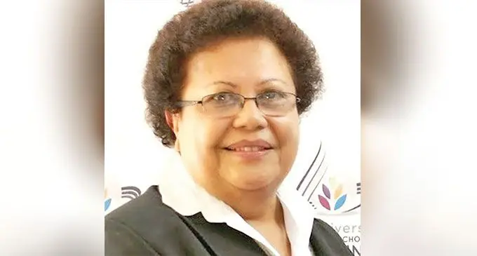 Dr Kesaia Seniloli