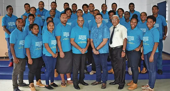 Deckhand Fishing programme Stage 1 graduates with FMA acting CEO Mahesa Abeynayake, (front 5th from left), WWF-Pacific's Duncan Williams and Captain Tevita Robanakadavu. 