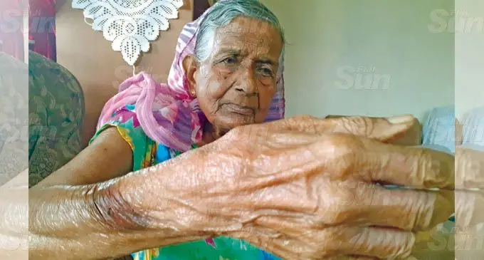 Eighty seven year-old, Jasmat Nand of Wailoku, Tamavua suffered injuries to her hand and shoulder after an intruder tried to rob her at her home on September 10, 2020.   Photo: Ronald Kumar