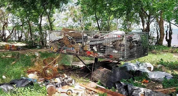 Rubbish dumped at Saweni Beach in Lautoka on January 2, 2023. Photo: Nicolette Chambers