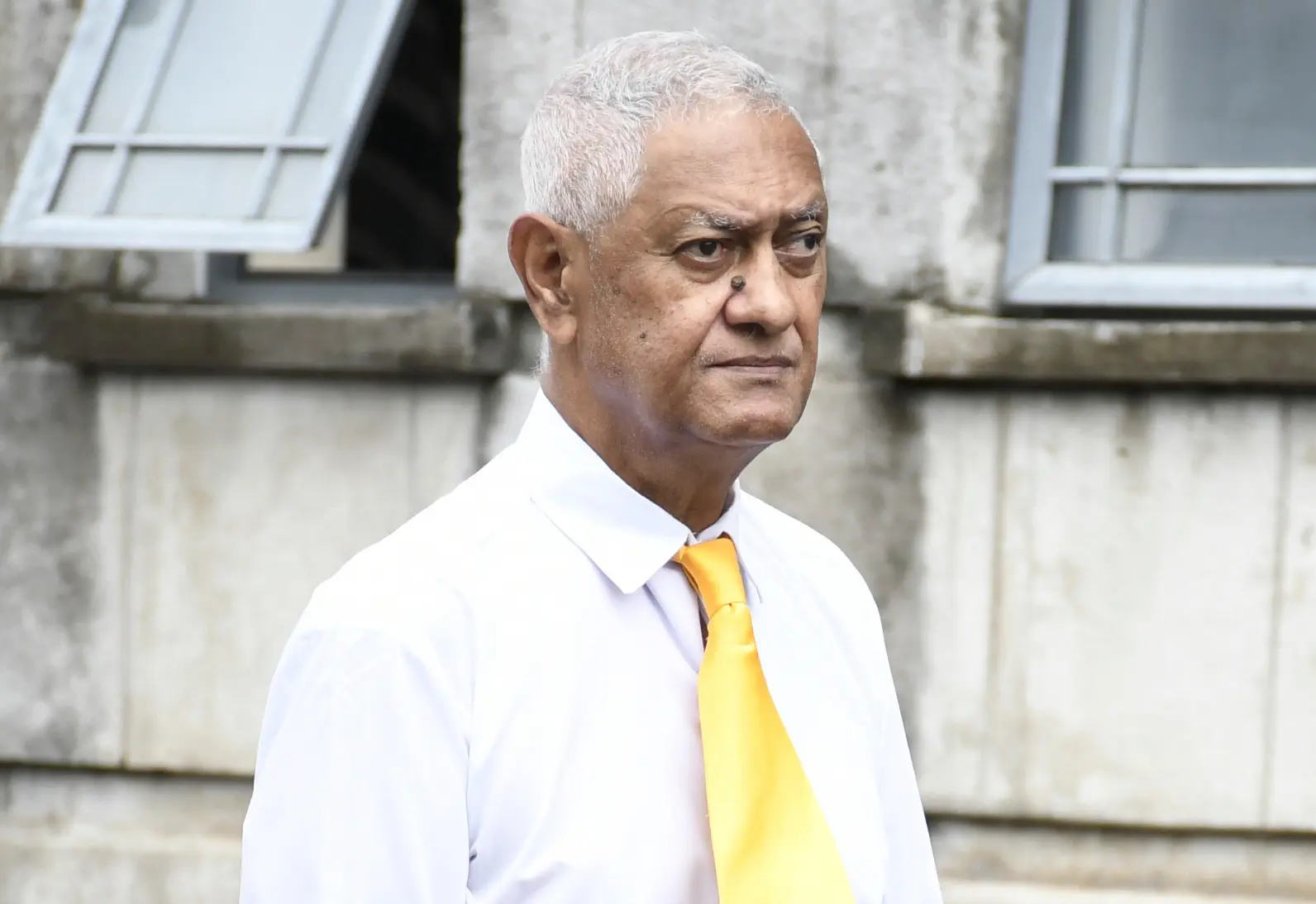 Former senior lawyer Shazran Abdul Lateef has been sentenced to 20 months’ imprisonment for two counts of unlawful possession of illicit drugs, with the court treating his professional standing as an aggravating factor.