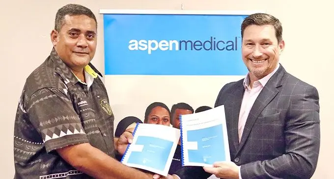 Ba Rugby Union secretary Gaby Kautoga (left) and Aspen Medical’s chief executive officer (CEO) Gavin Whiteside during their memorandum partnership signing at Ba Aspen Subdivisional Hospital on February 25, 2025. Photo: Mereleki Nai