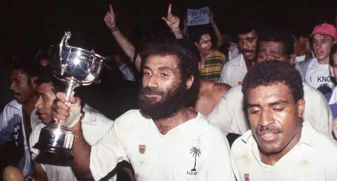 From left: Tomasi Cama and Noa Nadruku during their victory lap after winning the Hong Kong Sevens tournament in 1990. Cama’s try in the 22-10 win over New Zealand in the Cup final is still rated the best . Photo: SCMP