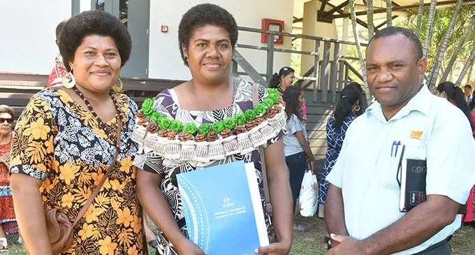 From left: Mela Tuiradamu, Temalesi Keteravu with Solomone Keteravu (husband). Photo: Mereleki Nai