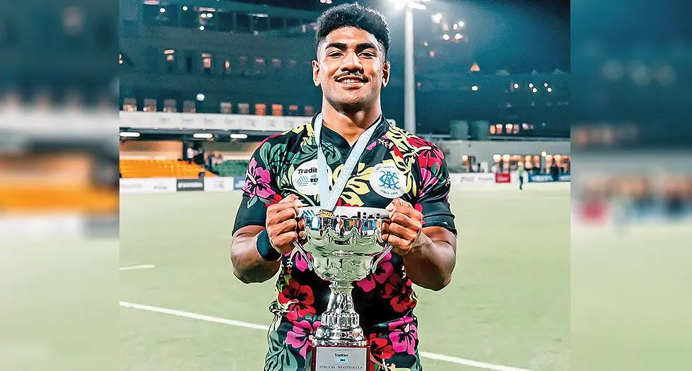 Hurricanes flanker Veveni Lasaqa. 