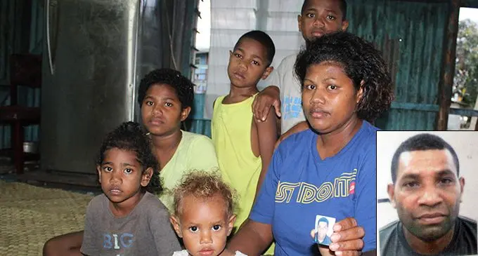 Alumita Marama with her five children. INSET: Varasiko Suku.