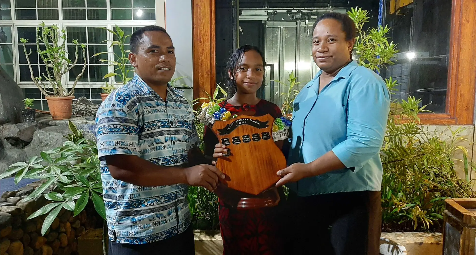 Terawauea Teinamati (father), Hannah Tearoko (Dux) and Akarina Rotan (mother). Photo: Shreeya Verma