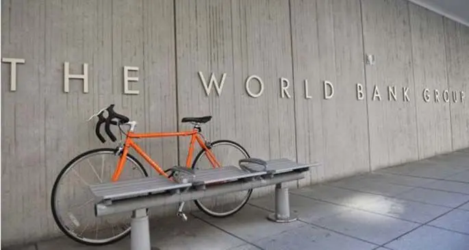 Photo taken on Sept. 12, 2012 shows the logo of the World Bank headquaters in Washington D.C., the United States. (Xinhua/Wang Yiou)