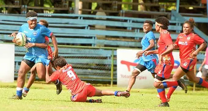 Yasawa women’s captain Vaseva Bonavolivoli leads the charge against Namosi, on July 22, 2022. Photo: Ronald Kumar