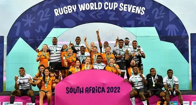 Fiji Airways Fijian men’s with the Australian women’s 7s players after the official presentation for winning the Rugby World Cup Sevens 2022 at Cape Town Stadium in South Africa this morning. Photo: World Rugby