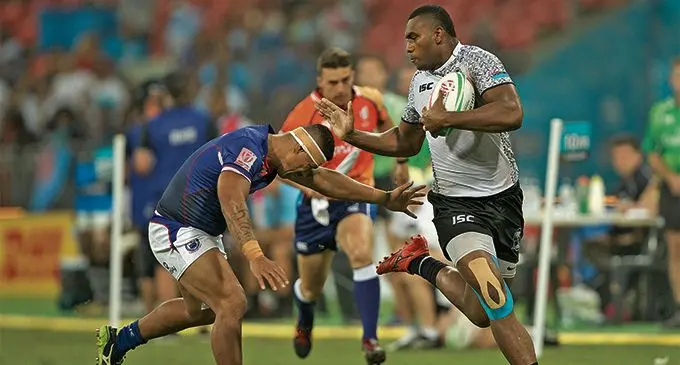 Fiji Airways Fijian 7s prop Mesulame Kunavula takes on Samoa’s Alatasi Tupou in the final Pool A match of the Sydney 7s at the Spotlight Stadium, Australia, on February 2, 2019. Photo: Bruce Southwick/ZoomFiji