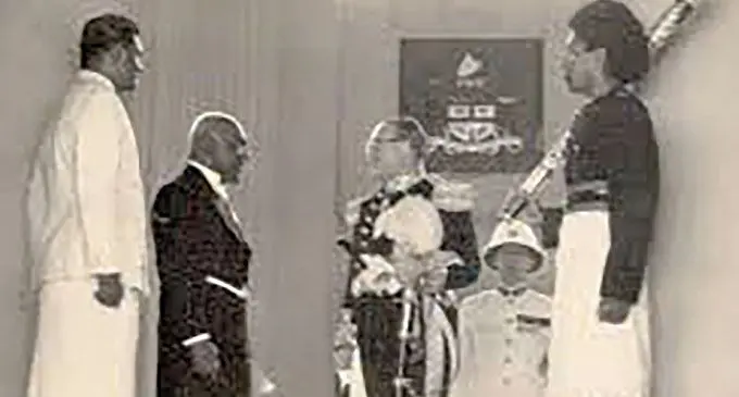 The image shared here is of Ratu Sukuna at the Parliament foyer having a chat with the then Governor Sir Ronald Herbert Garvey KCMG KCVO MBE. Photo: National Archives of Fiji