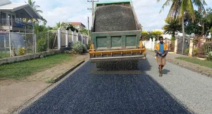 Road sealing works along Andrews road in Nadi. Photo: Fiji Roads Authority