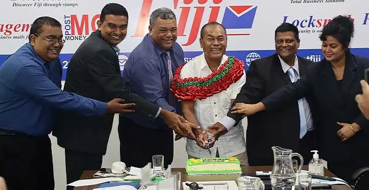 From left; board members. Ritesh Singh, and Seveci Tora, board chairman, Isireli Leweniqila, board members, Sada Naicker and Radhika Karunratne, cutting a cake after they were welcomed by the Post Fiji management team yesterday. Photo: Josefa Babitu