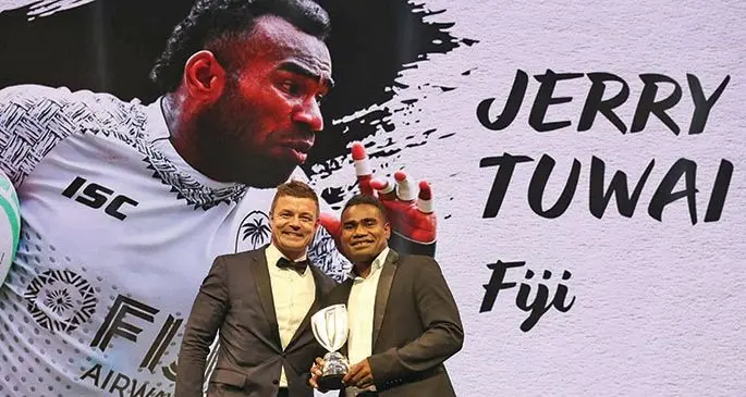Fiji Airways Fijian 7s halfback Seremaia ‘Jerry’ Tuwai (right), who was named the 2019 World Rugby Men’s Sevens Player of the Year, is presented with his award by Irish Rugby legend Brian O’Driscoll during the World Rugby Awards 2019 at the Prince Park Tower Hotel in Tokyo, Japan, on November 3, 2019. Photo: World Rugby
