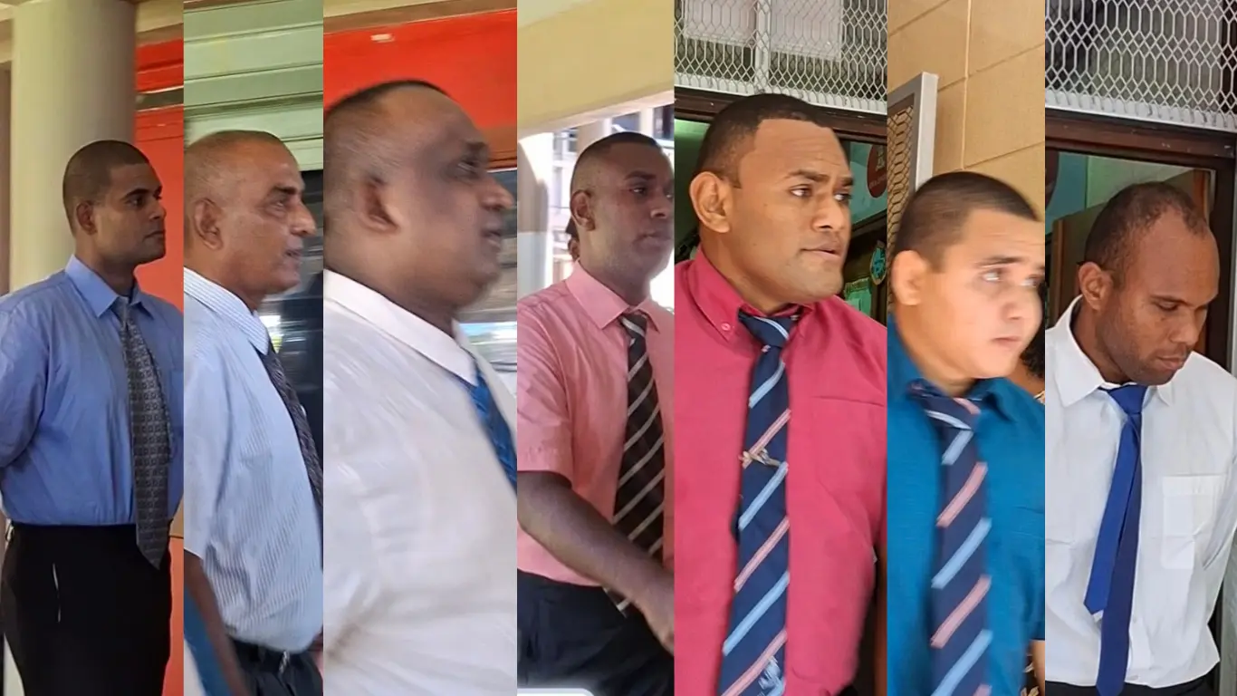 7 Police officers