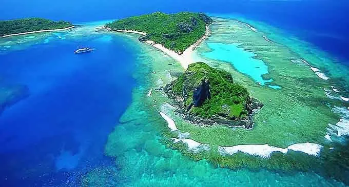 Group of islands in the Yasawas.