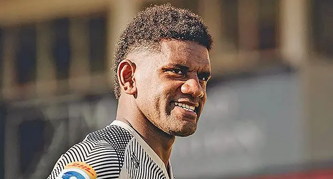 Jone Rova starts at centre for Crusaders