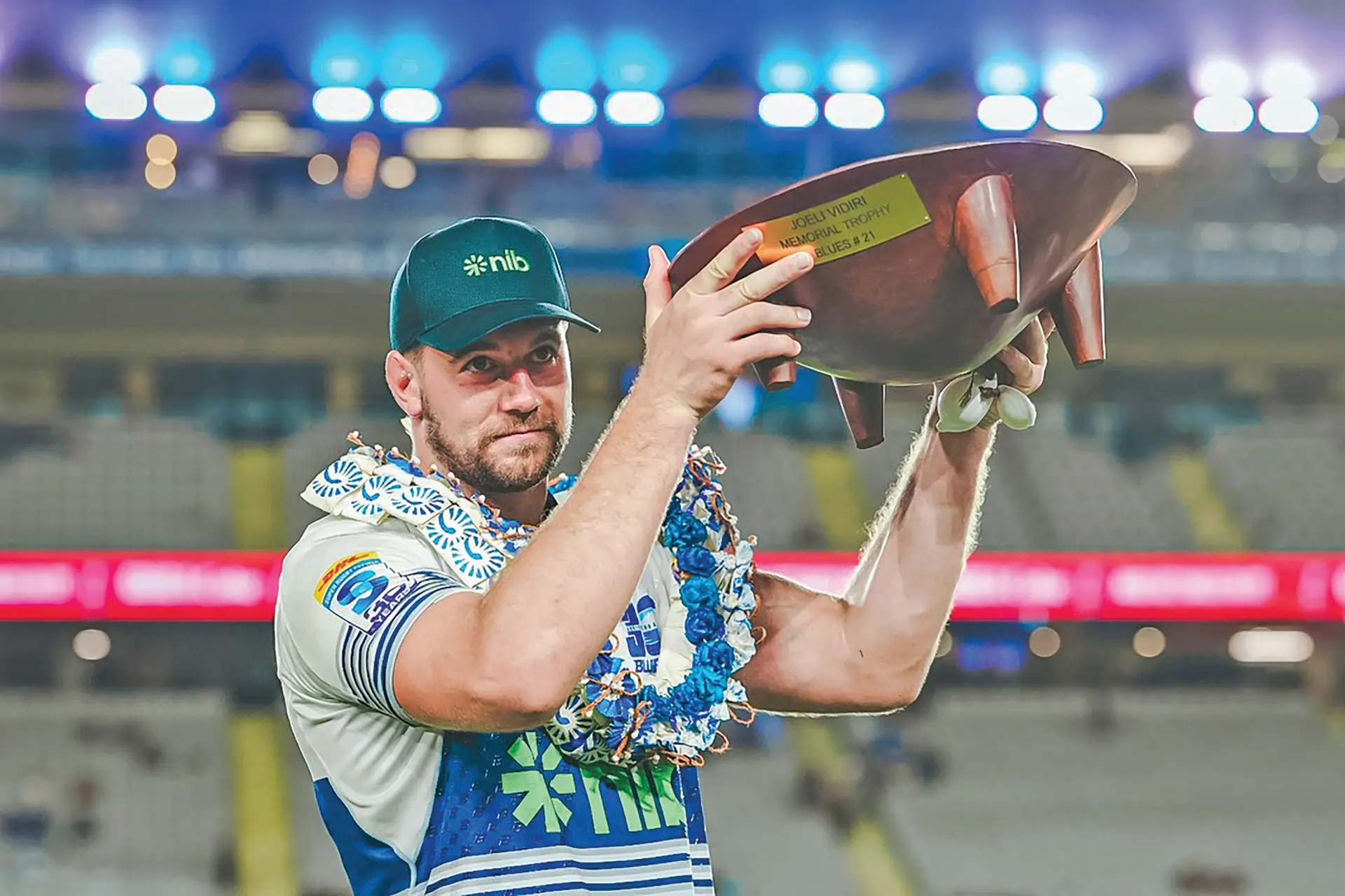 Blues captain Sam Darry