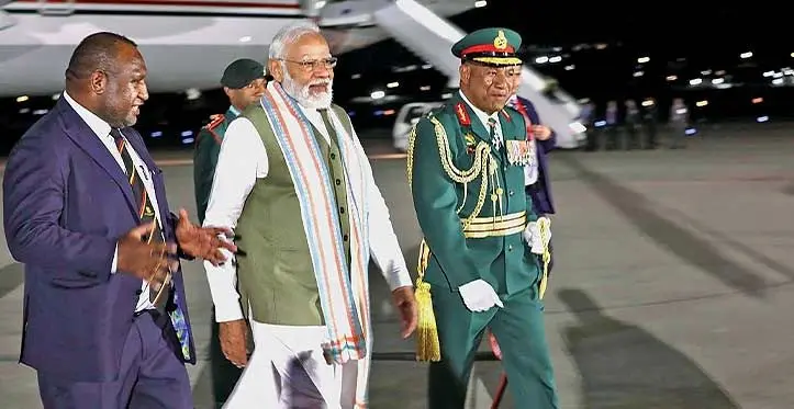 India Prime Minister Narendra Modi being received by Prime Minister of Papua New Guinea James Marape, (left), at Port Moresby on Sunday. Photo: RNZ Pacific