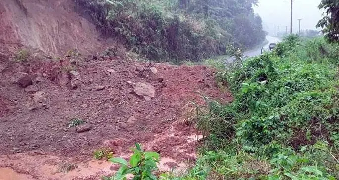 Kings Road at Nabulini, Tailevu closed due to land slip.
