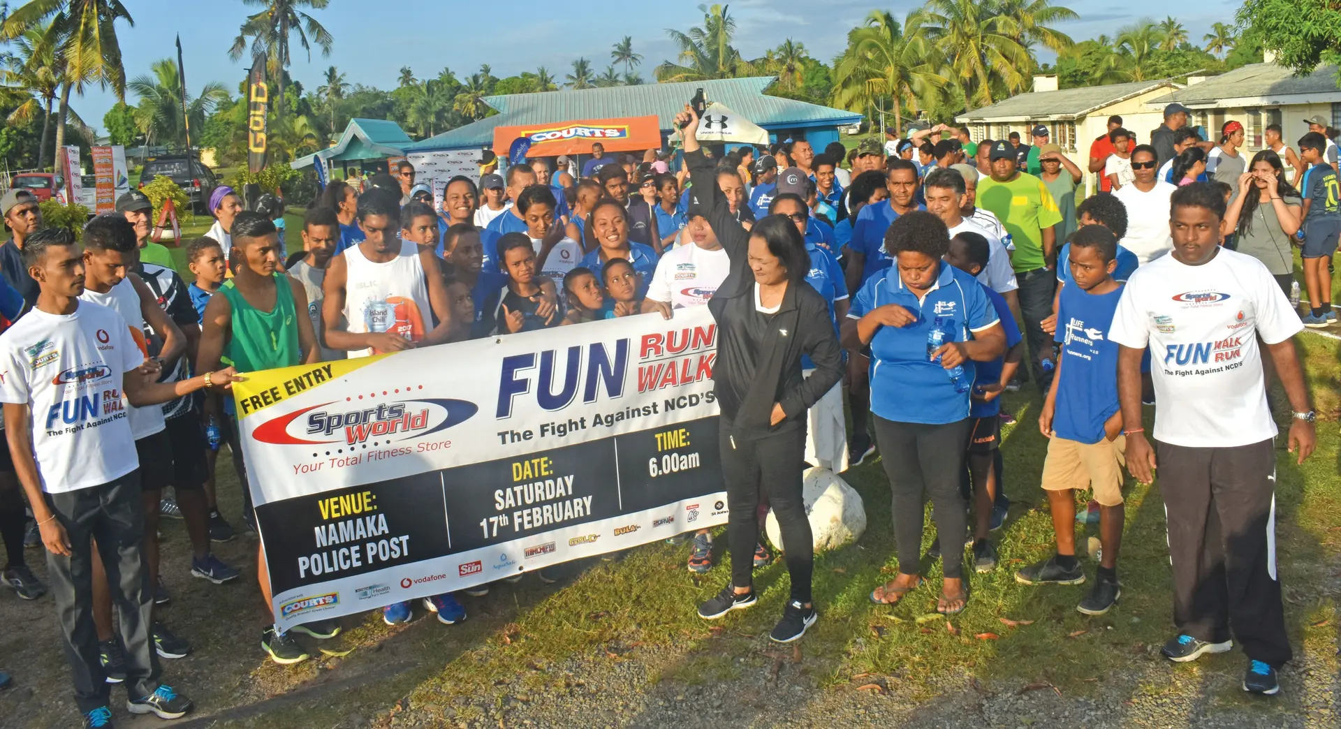 Minister for Health and Medical Services Rosy Akbar with participants at the SportsWorld Fun Run at Namaka yesterday. Photo; WAISEA NASOKIA