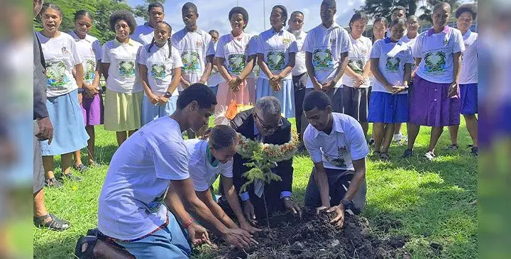 Assistant Minister for Education Iliesa Vanawalu with students from different schools during the launch of the programme on April 7, 2025. Photo: Rariqi Turner