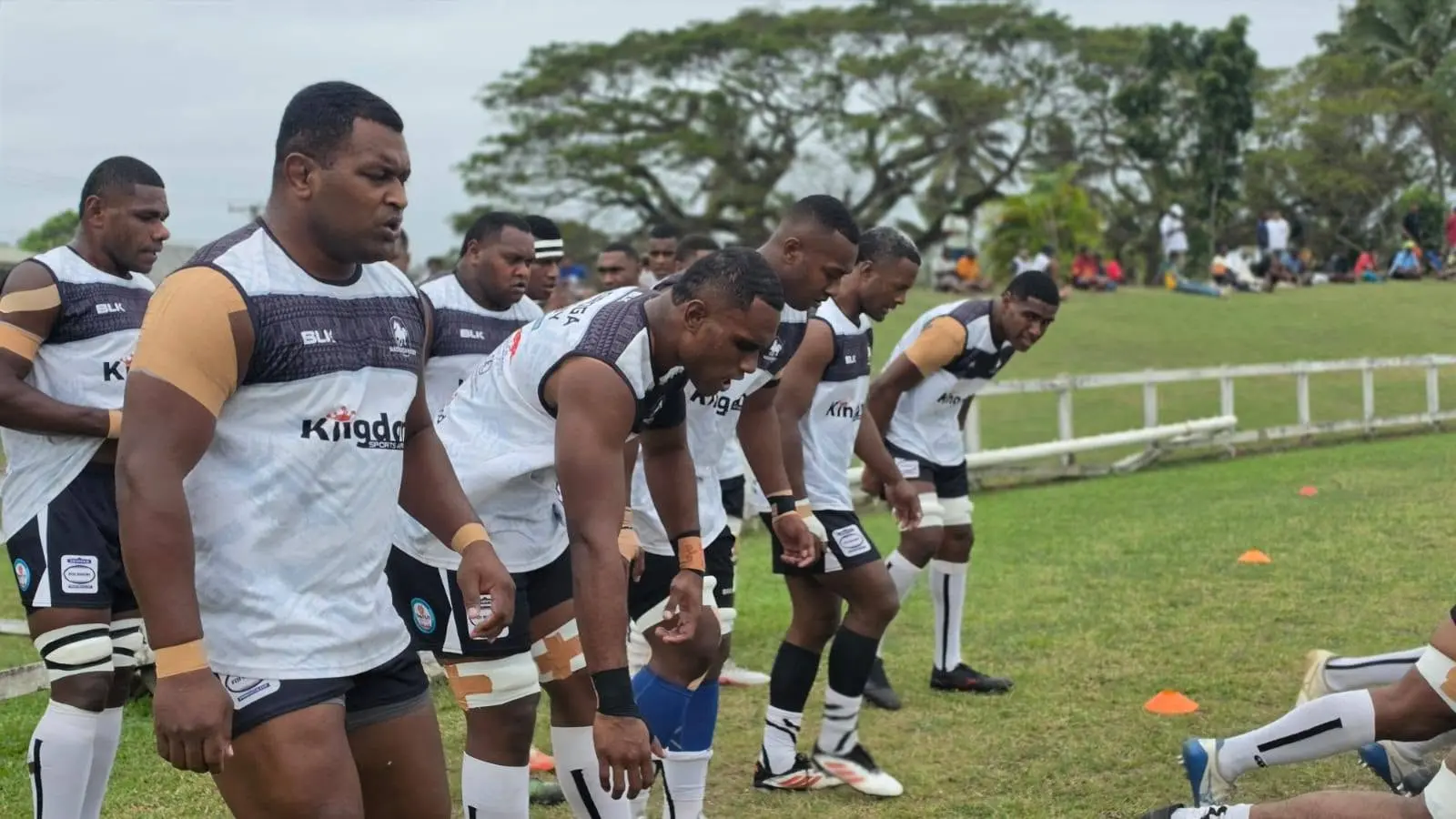 Nadroga players during their warm up session