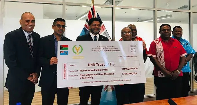 Unit Trust of Fiji regional general manager and company secretary Sakiusa Bolaira, UTOF chief executive officer Vishal Chand, Acting Prime Minister and Minister for Economy Aiyaz Sayed-Khaiyum, Vanuatu National Provident Fund general manager Parmod Achary, VNPF board of directors Malcom Saman, Jack Maite and John Hosea William during the presentation of the cheque at Ro Lalabalavu House on September 20,2022. Photo: Laisa Lui