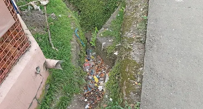 Rubbish swept into a drain in Vesivesi Road in Kinoya.  Photos: Shalveen Chand
