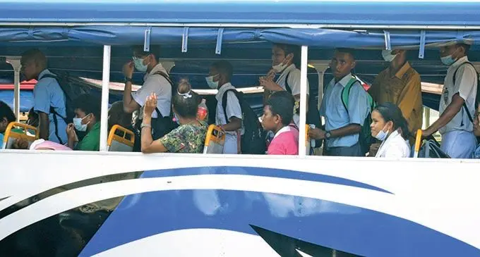 Students were seen with facemask and buses were seen carrying standing passengers at Suva busstand on January 4, 2022. Phoo: Ronald Kumar.