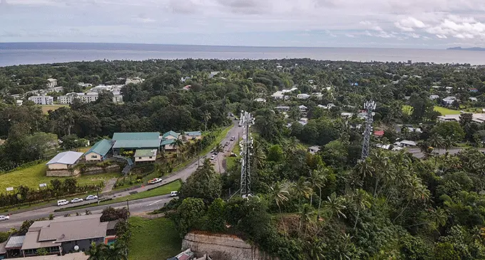 E dua na wase ni vanua o Vatuwaqa ka donuya na gaunisala na Ratu Sukuna Road. Veitaba: Leon Lord