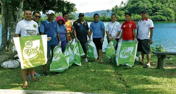 Special Administrator of Savusavu and Labasa Town Council Vijay Chand (right), with business houses and ratepayers during the clean-up campaign on February 24, 2018. 