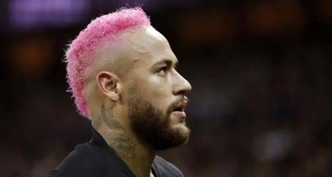 Neymar Jr of Paris Saint-Germain reacts during the Ligue 1 match between Paris Saint-Germain and Montpellier at the Parc des Princes in Paris, France, Feb. 1, 2020. (Photo by Jack Chan/Xinhua)