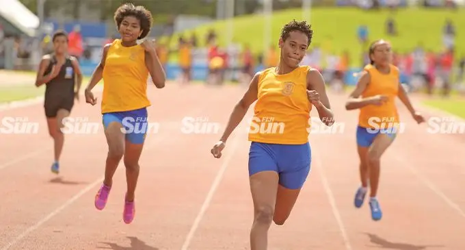 Intermediate Girls 100m , yesterday.  Photo: Ronald Kumar