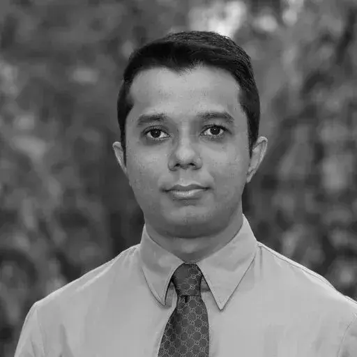 Dr Shavneet Sharma