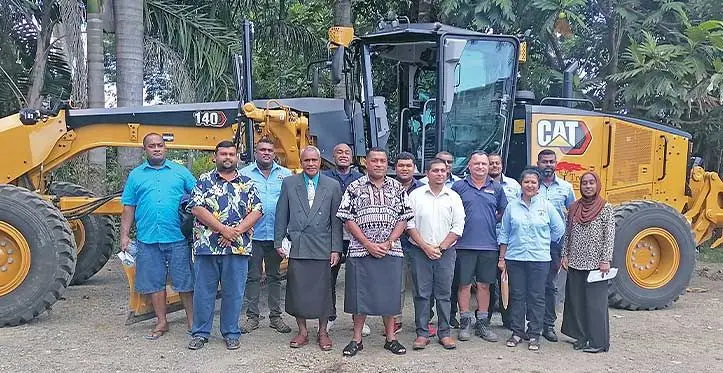 Minister for Housing and Local Government, Maciu Katamotu Nalumisa with NTC Officers and Nadi Mini Bus Association and stakeholders during the groundbreaking ceremony in Nadi. Photo: Mereleki Nai