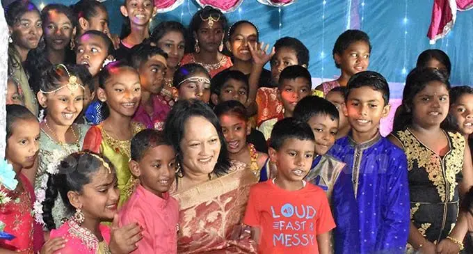 Minister for Education, Heritage and Arts Rosy Akbar with children at the Barara Youth FC/Barara Youth Social Club’s Diwali Mela Celebration at the Barara Kaliamman Temple, Nadi on November 7, 2020. Photo: Mereleki Nai
