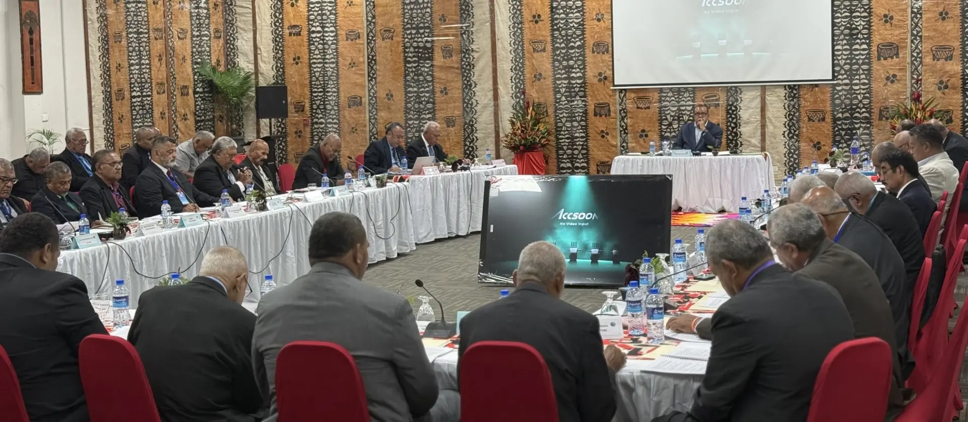 The council also proposed constitutional recognition of the GCC, including the authority to appoint the President.