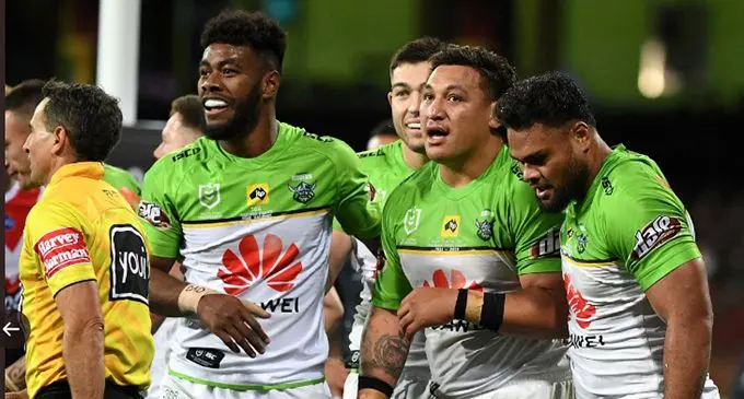 Fijian-born Canberra Raiders winger Semi Valemei (left) congratulates prop Josh Papalii after scoring a try in the 24-20 win over defendoing NRL champions Roosters in Sydney on July 16, 2020 . Photo: Raiders